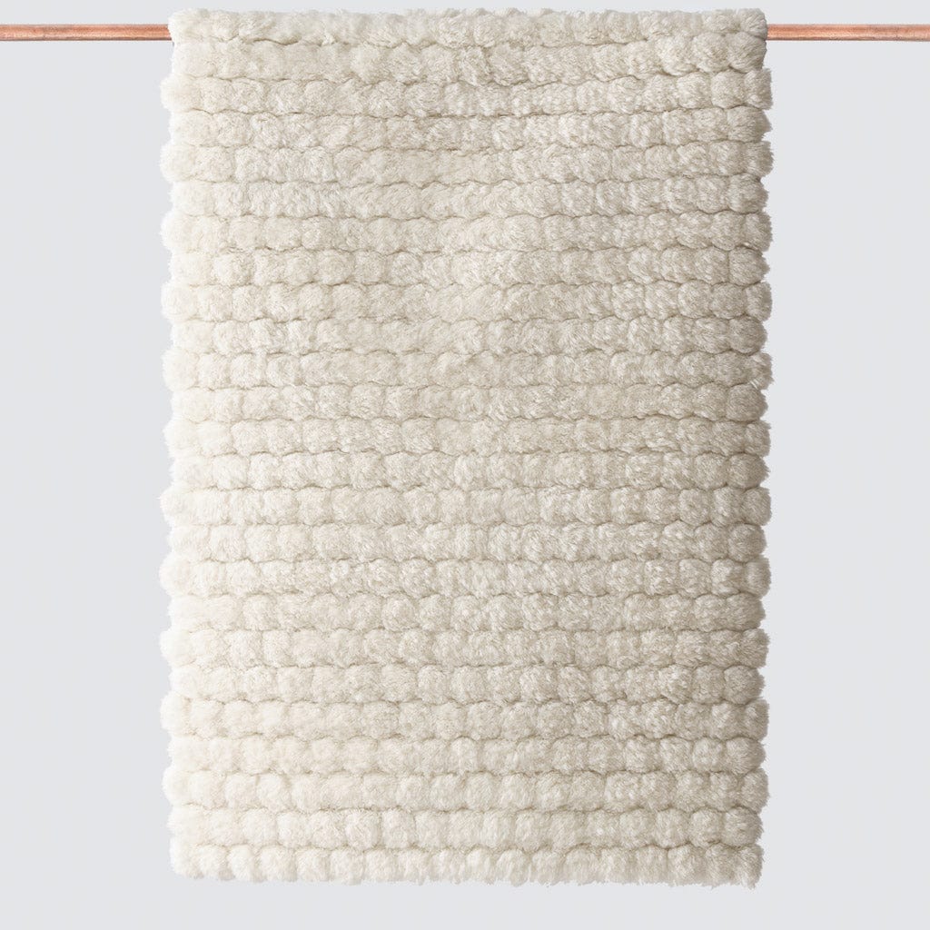 Handwoven Rug with Chunky Textured Surface | Plush High-Pile Design