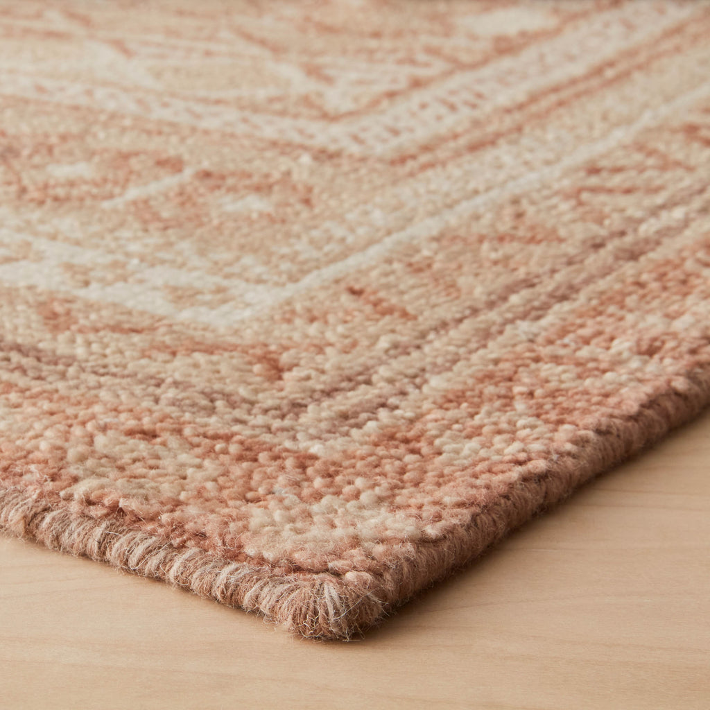 Handwoven Rug with Soft Geometric Pattern | Warm Neutral Tone