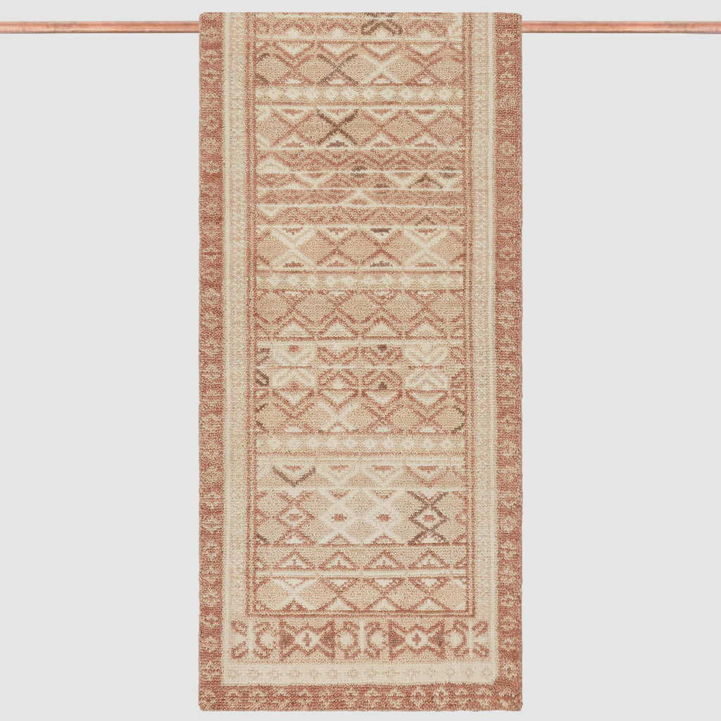 Handwoven Rug with Soft Geometric Pattern | Warm Neutral Tone